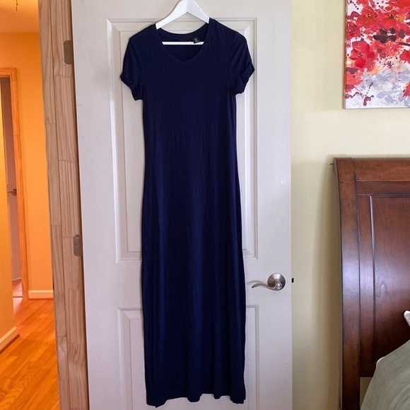 Adrienne Vittadini Navy Jersey Scoop Neck S/L Maxi Dress Side Vents Size SMALL - Picture 1 of 5